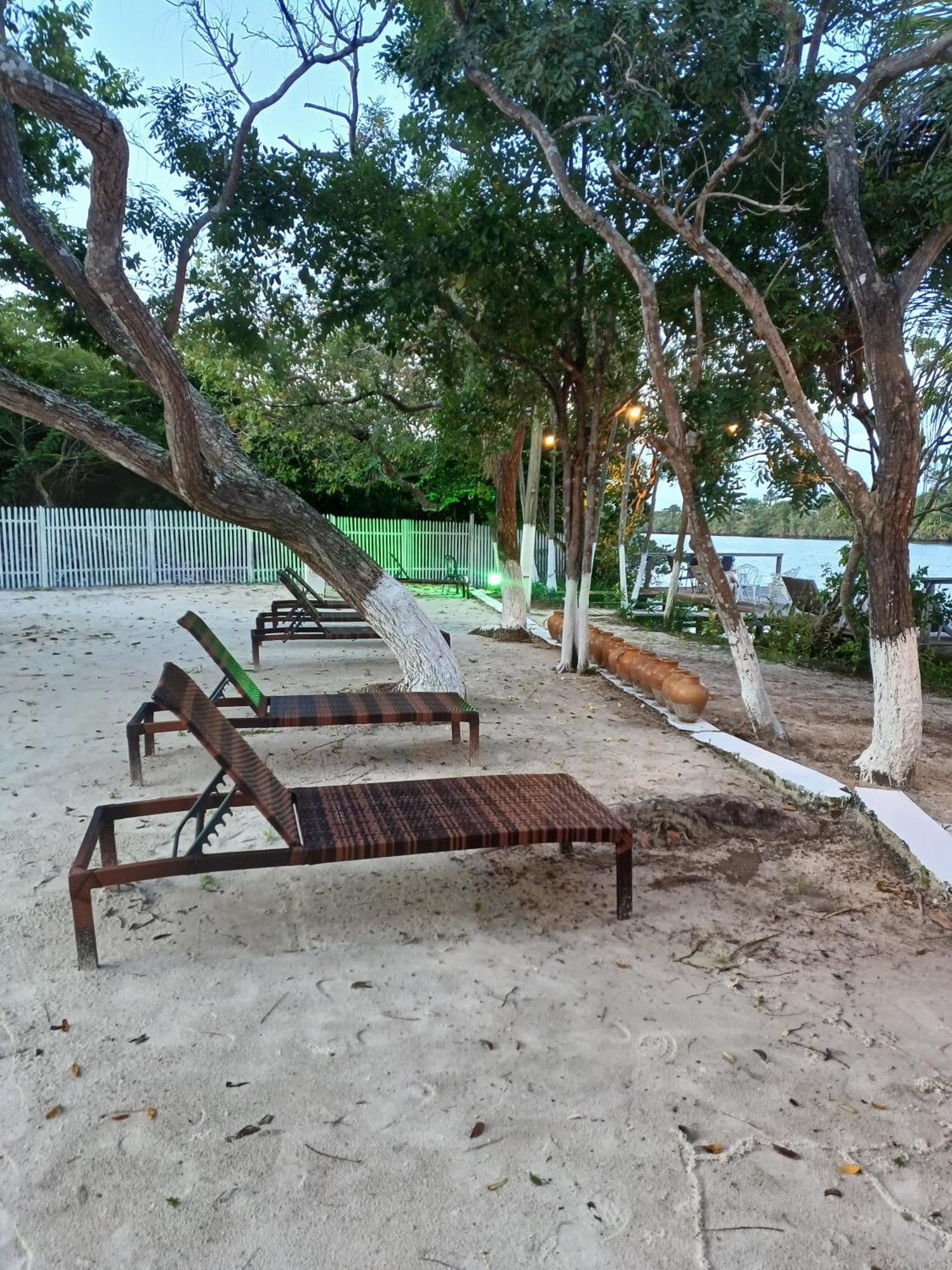 Orla Nautica Hotel Barreirinhas Exterior photo