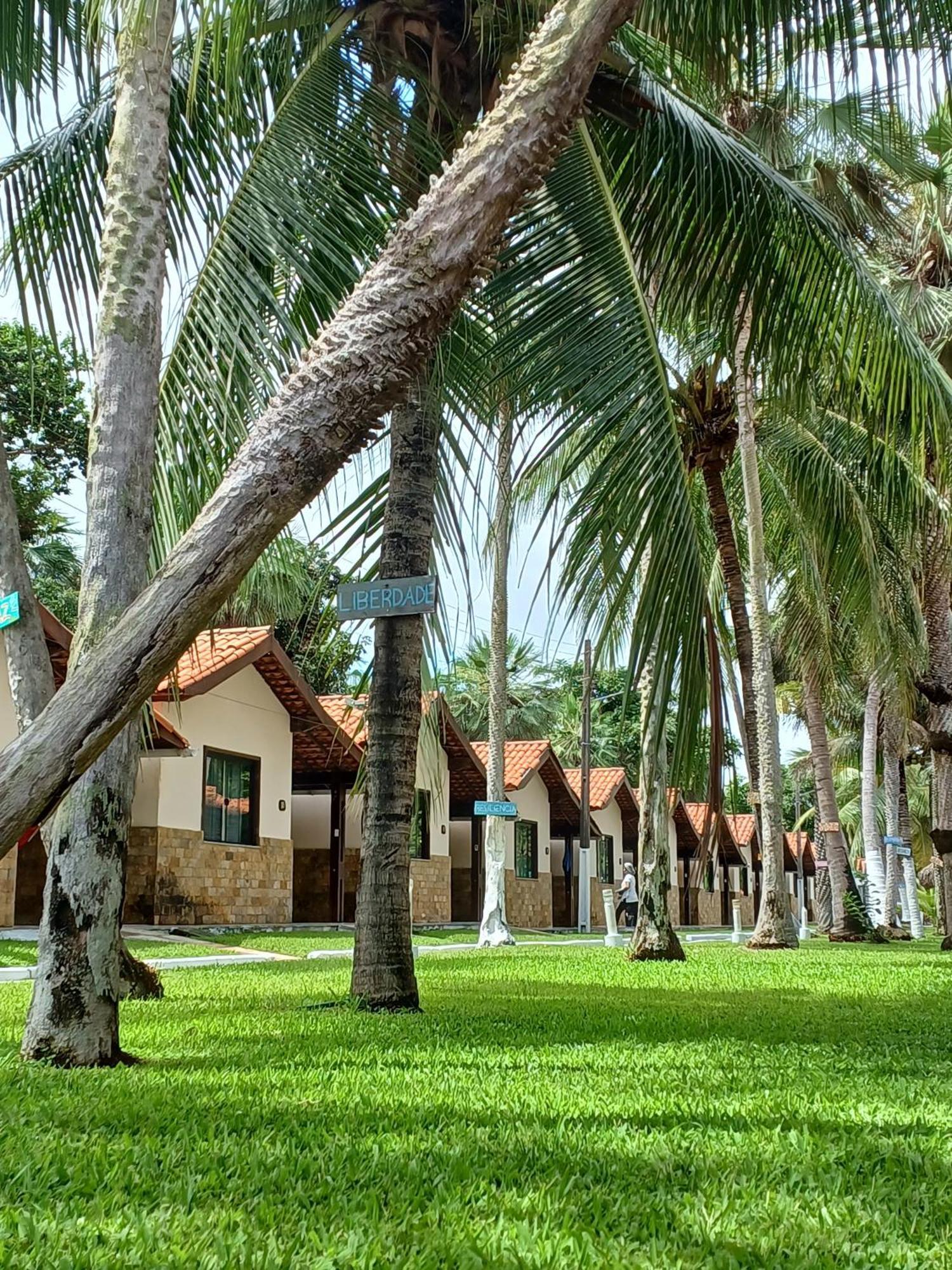Orla Nautica Hotel Barreirinhas Exterior photo